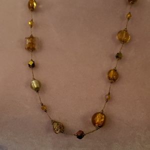 See thru flower design necklace